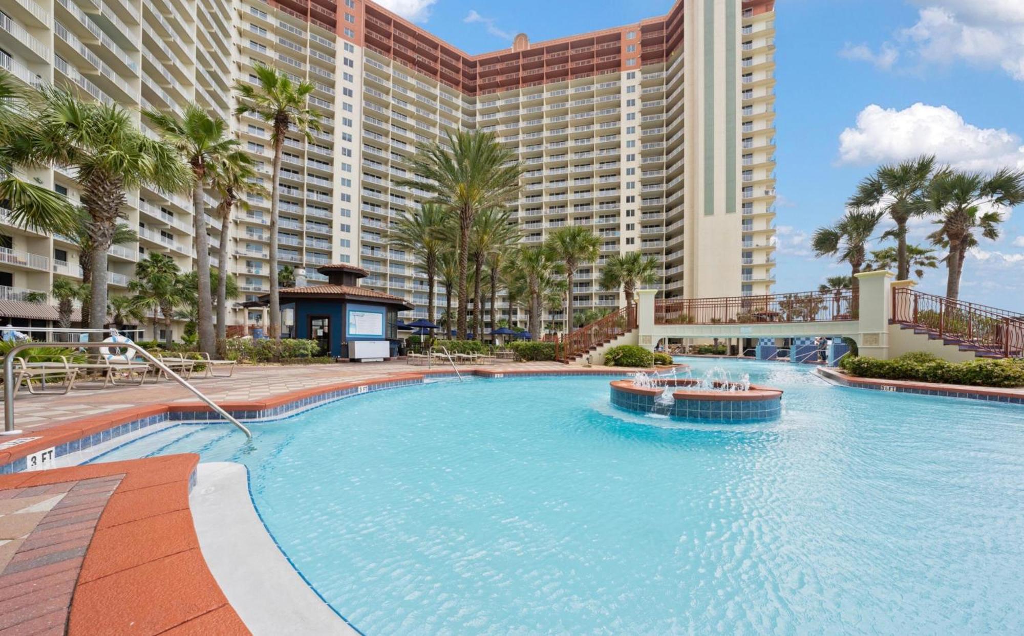 Apartment Beachfront Retreat! Spacious With Great Views! By Dolce Getaways Pcb! Panama City Beach
