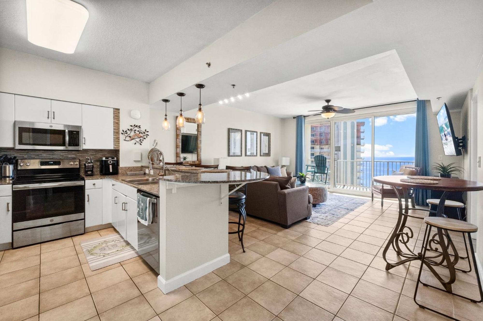 Beachfront Retreat! Spacious With Great Views! By Dolce Getaways Pcb! Panama City Beach